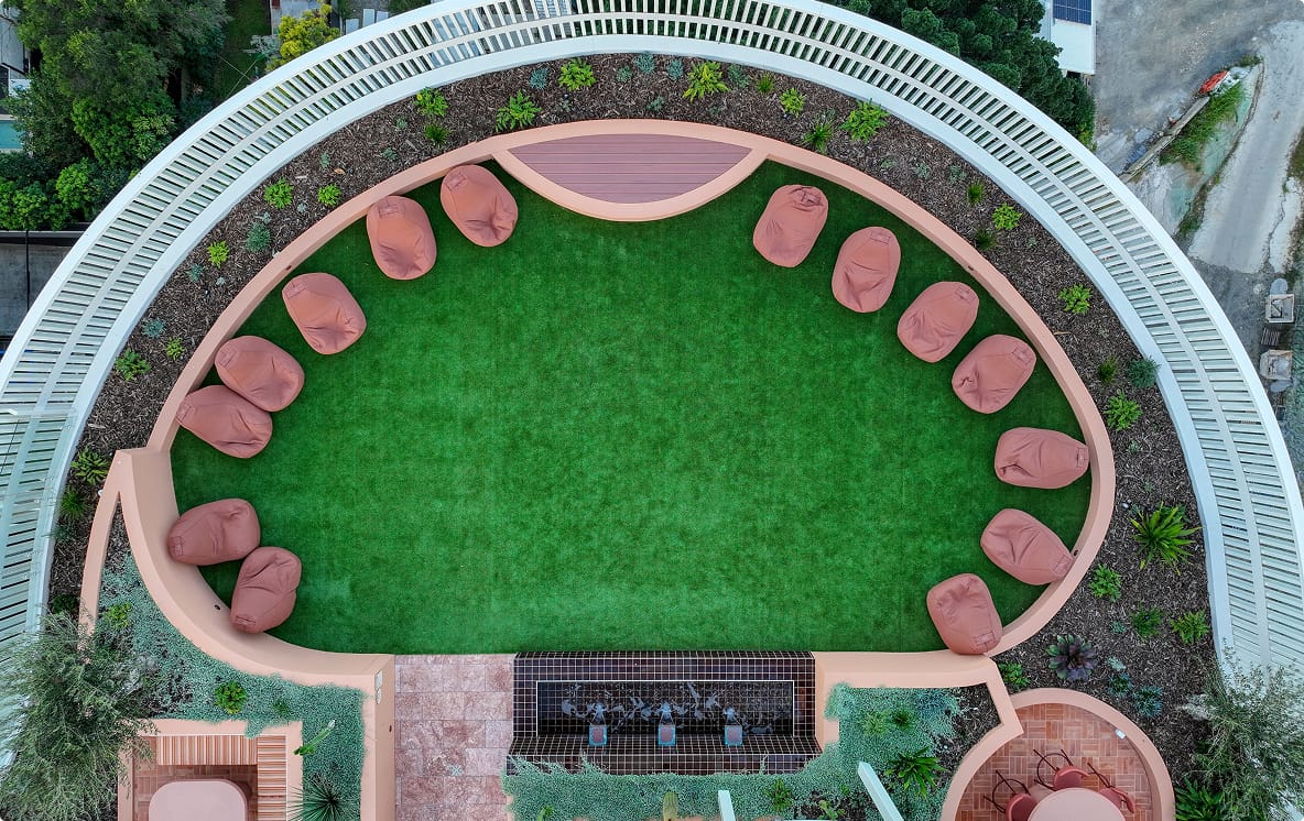 Yoga lawn